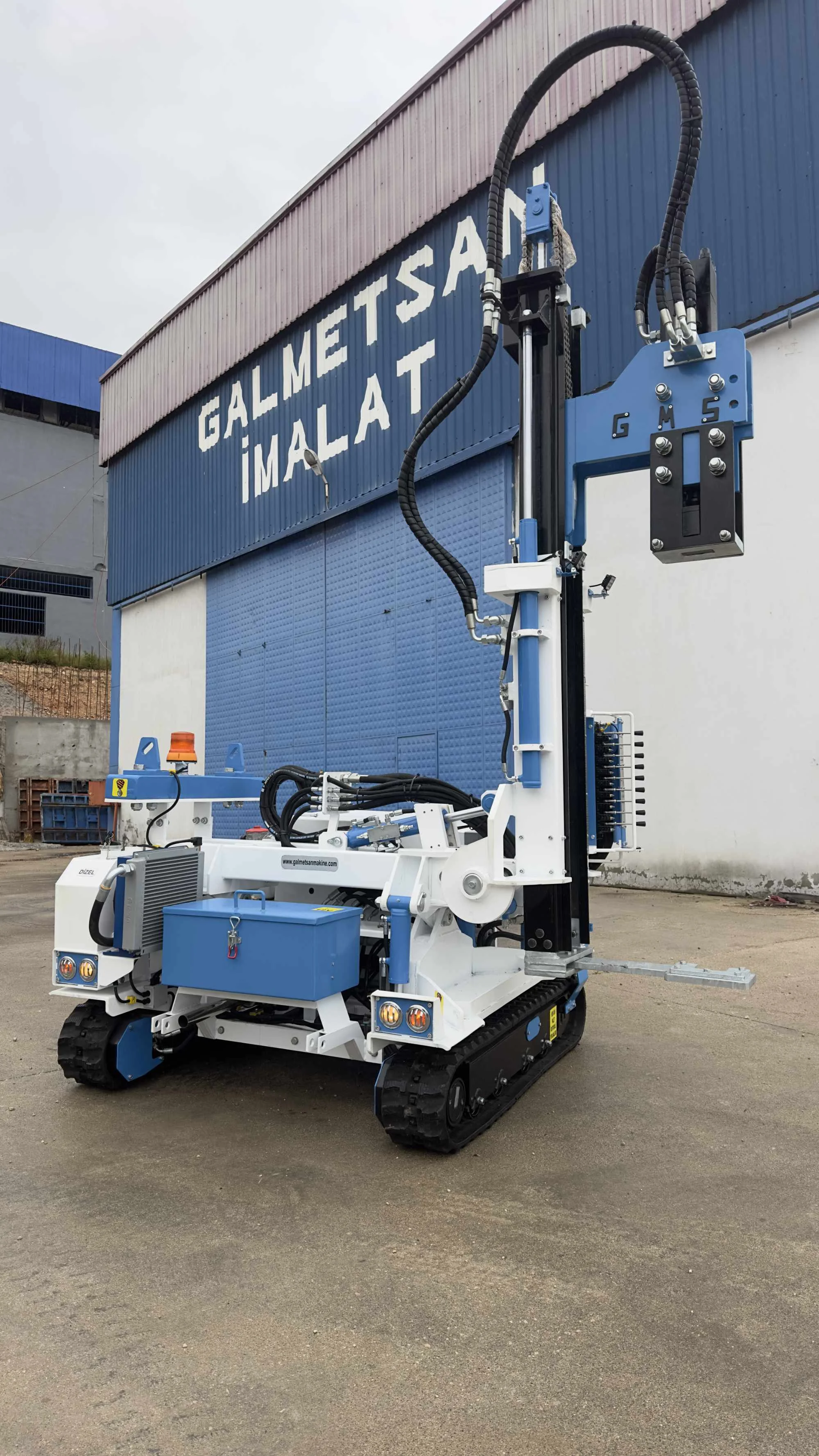 GMS GES makinesinin çakma donanımı ve kule ayrıntısı
